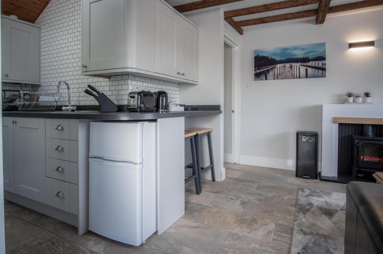Honeysuckle Cottage - 1 Bedroom Cottage - Амрот Екстериор снимка